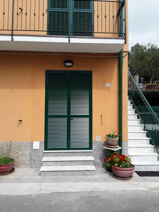 Flamatan Deiva Marina Apartment